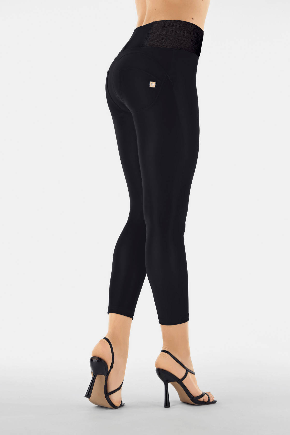 DIWO Pro Black Contour Sculpting Trousers – High Waist, Ankle Length – view 5