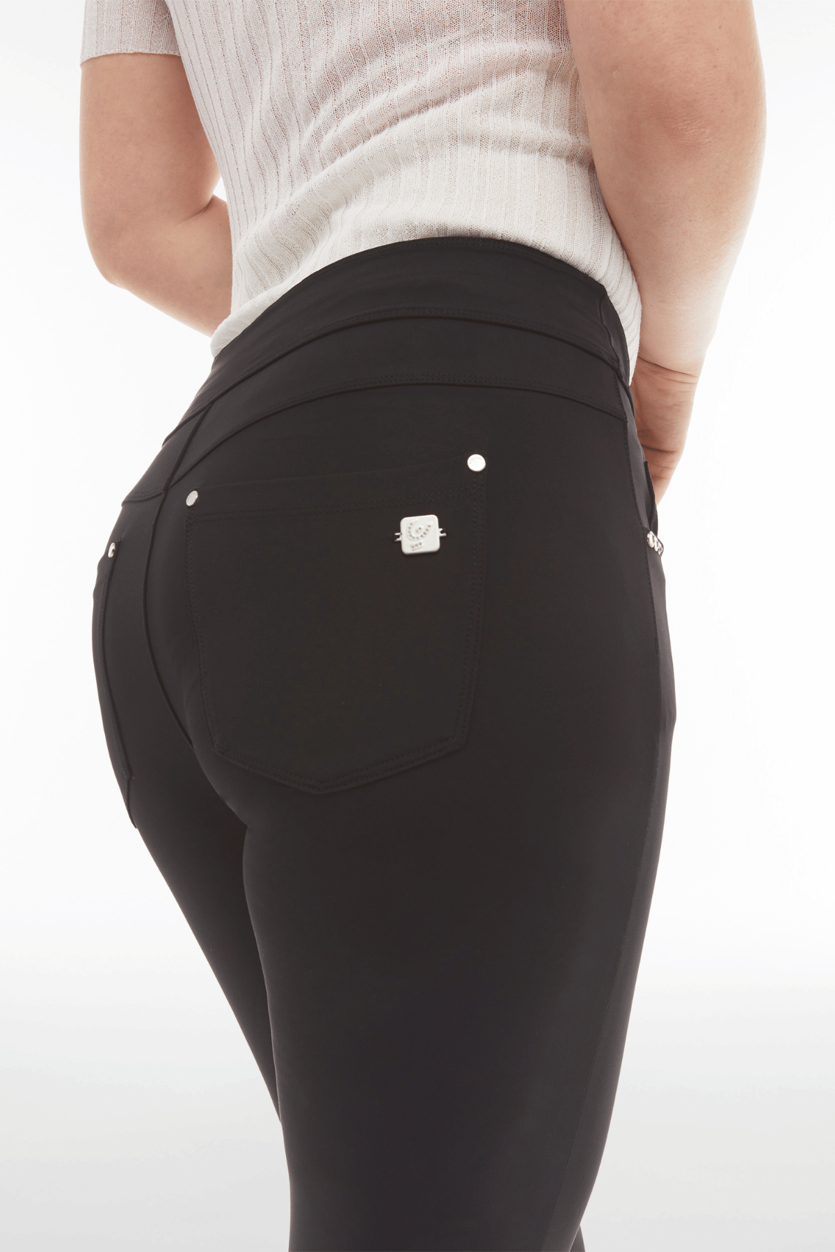 N.O.W Black Sculpting Jeggings – Mid Rise, 5 Pocket