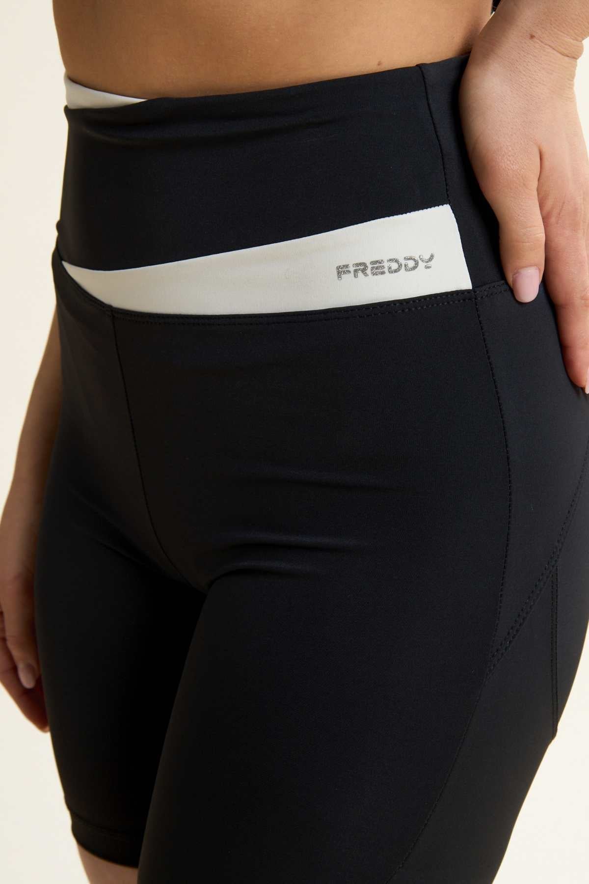 Active DIWO High Rise Fitness Shorts Black & White Crossband Detail – view 4