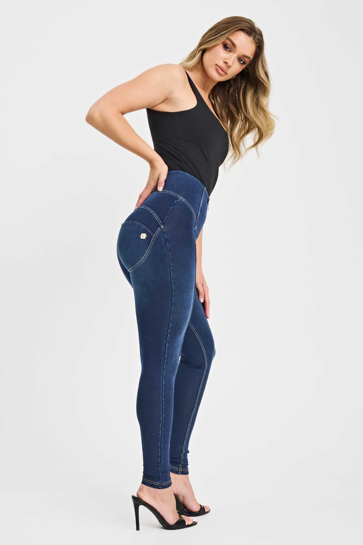 Dark Denim Gold Zip Shaping Jeans – High Waist, Ankle Length – view 3