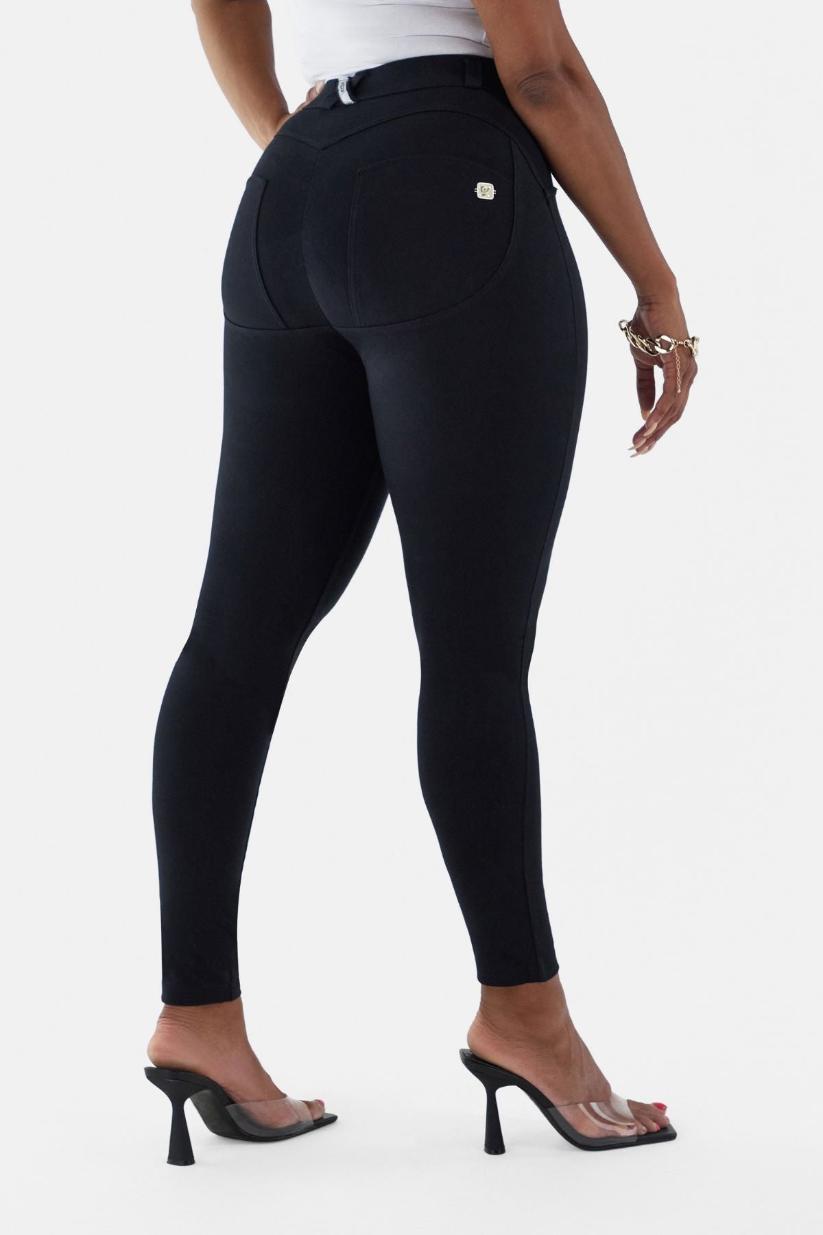 Black Hourglass Fit Skinny Trousers – Mid Rise, Full Length – view 3