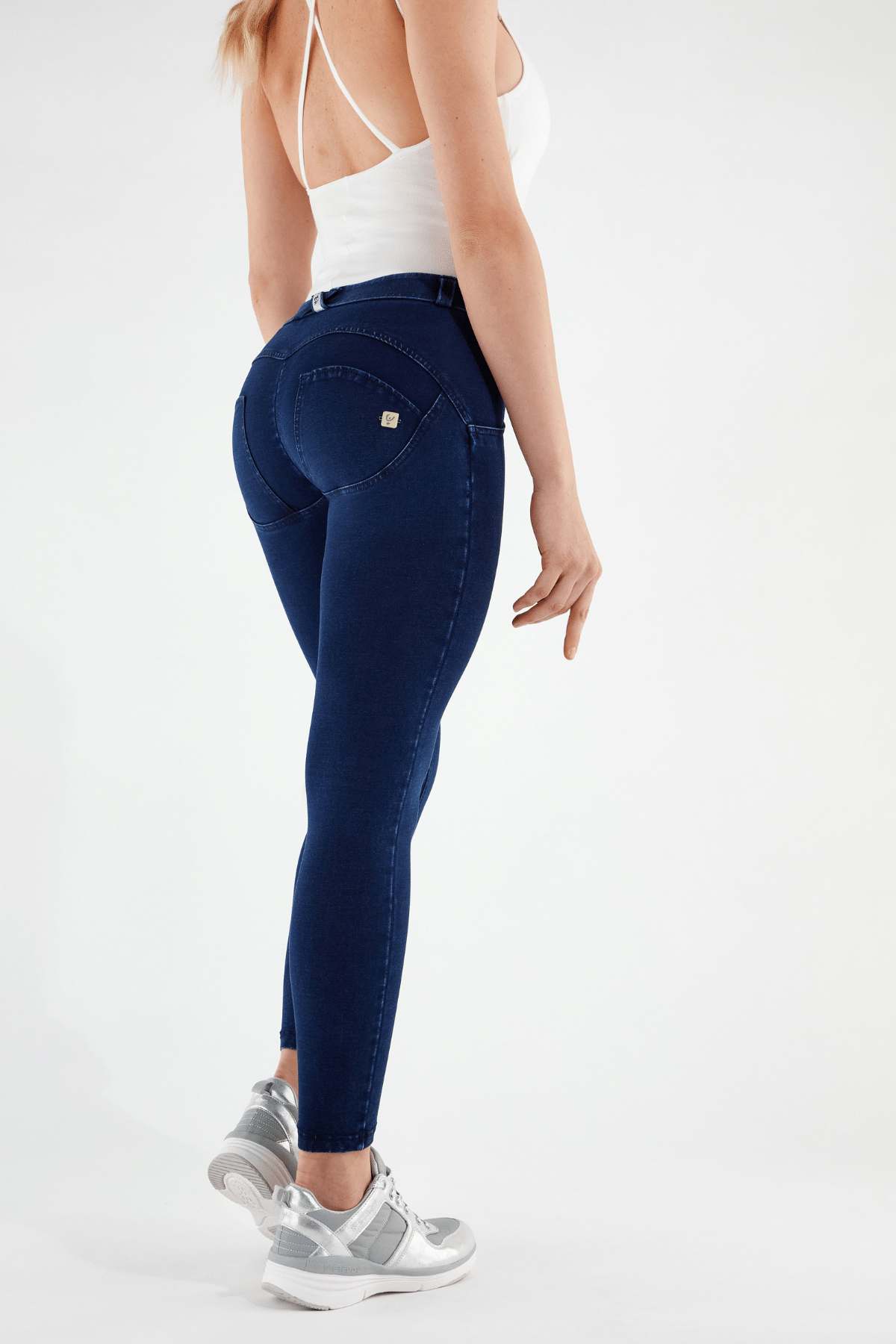 Dark Denim Skinny Shaping Jeans – Mid Rise, Ankle Length, Blue Stitch – view 2