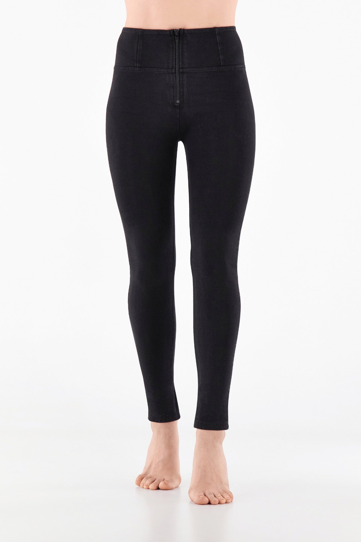 Black Denim Skinny Shaping Jeans – High Waist, Full Length, Organic – view 4
