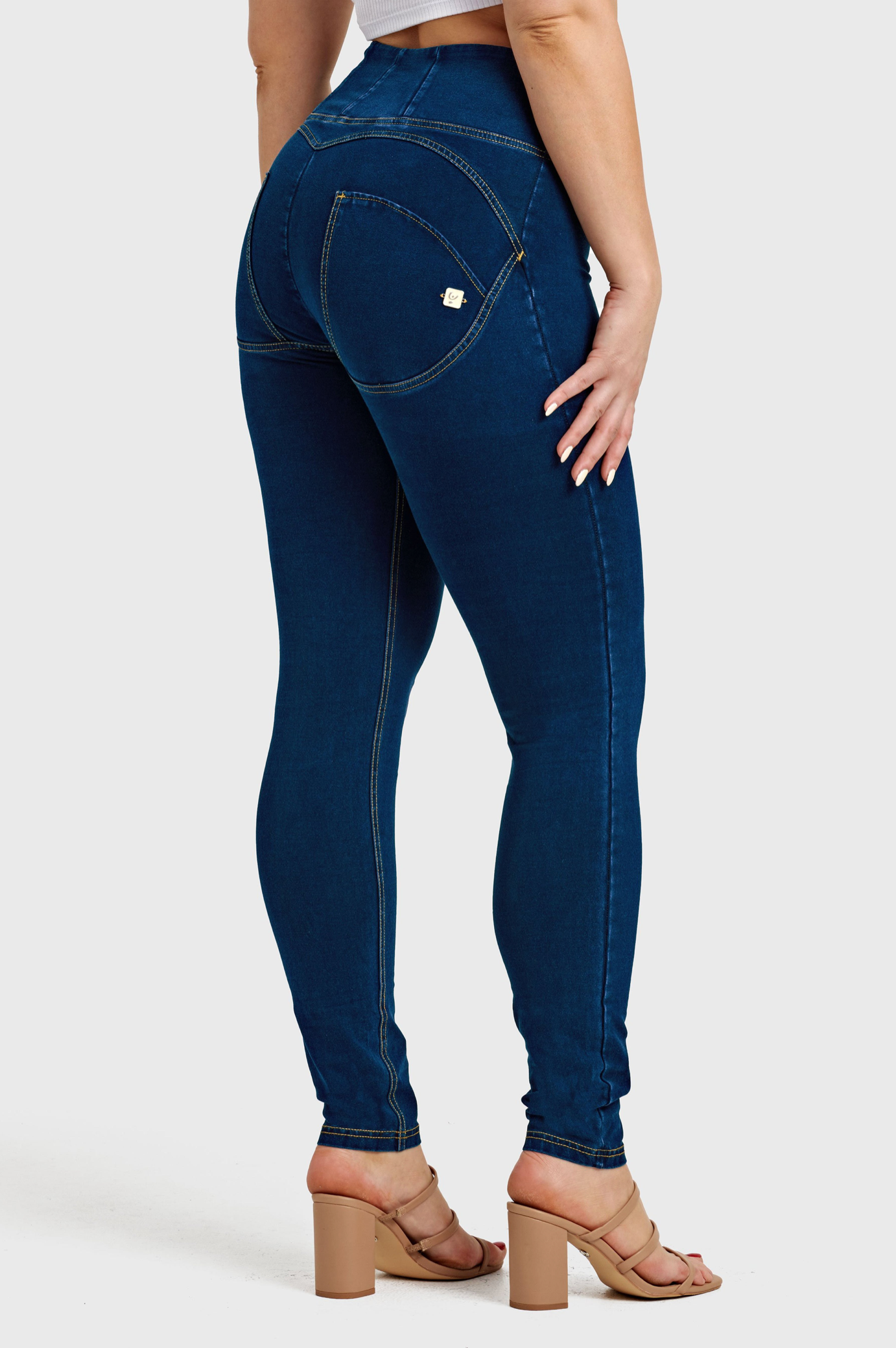 ANKLE LEG CURVY HIGH RISE DARK DENIM YELLOW STITCH ORGANIC