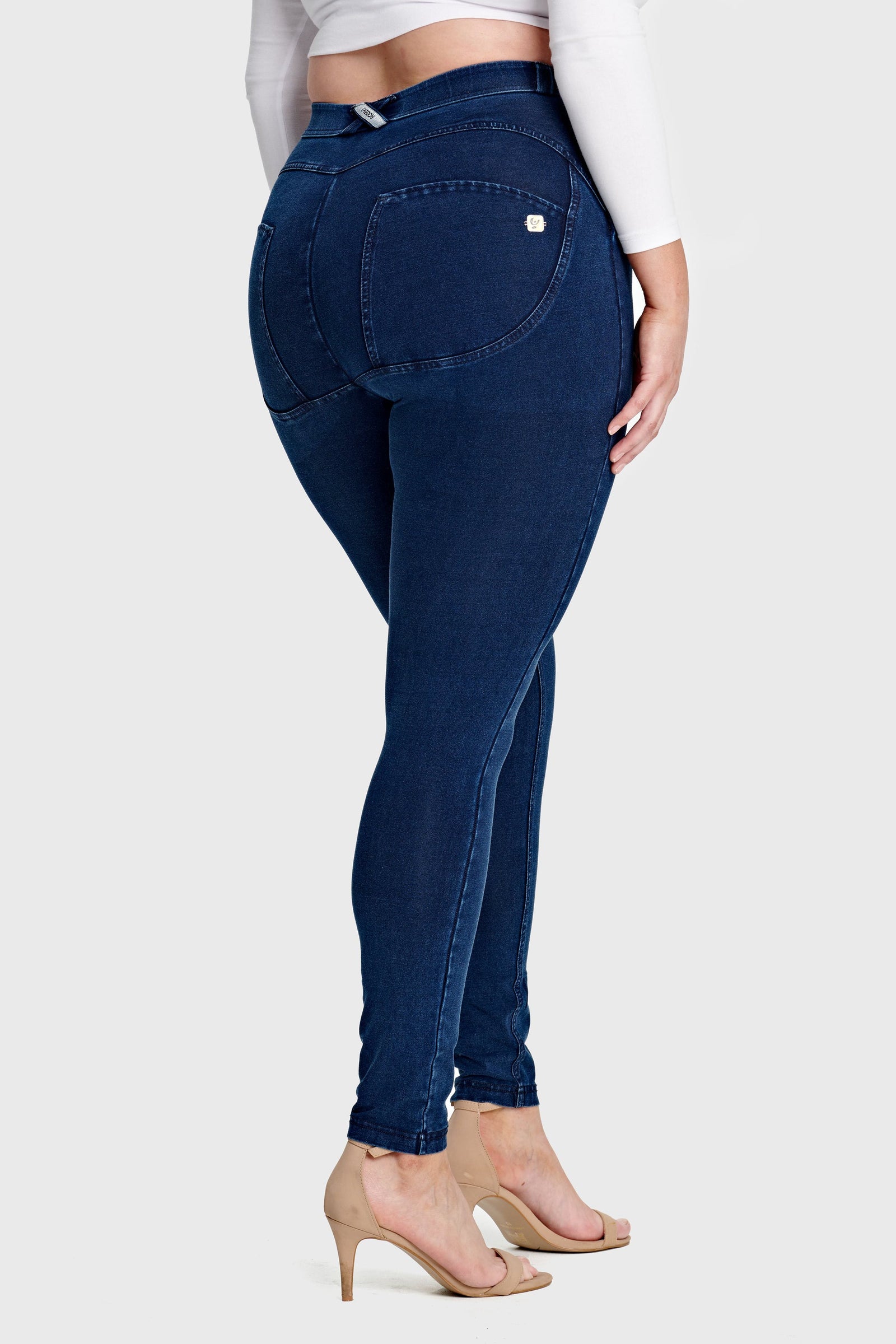 ANKLE LEG CURVY MID-RISE DARK DENIM BLUE STITCH ORGANIC